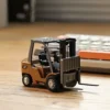 1/64 Remote-controlled alloy forklift Engineering vehicle Tabletop toys Model Collection Gift For Boys 2