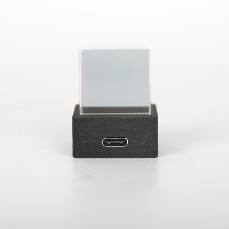 Crystal Cube Smart Display 15